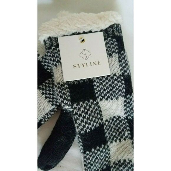 Women's Mittens Sherpa Black Gray & White Buffalo Plaid Winter - Picture 3 of 5